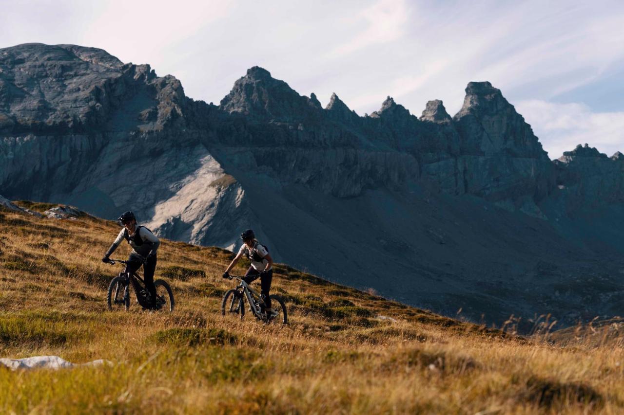 Flem Mountain Lodge Flims Bagian luar foto